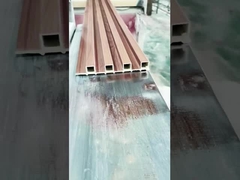 WPC 壁パネル 内壁 装飾用 人気 壁カバー 木色