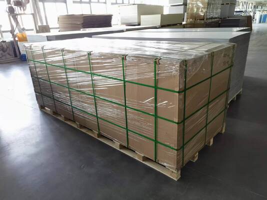 中国竹木炭繊維木材ファニヤ PVC壁板 5mm竹壁板 WPCファニヤ 壁板 簡単にインストール pvc壁板